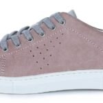 Rusvi batai 37-40 d. 052-2